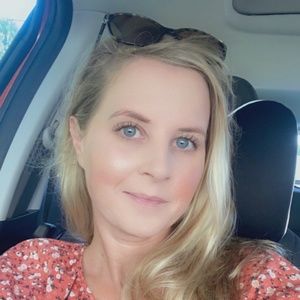 Meet your Posher, Melanie